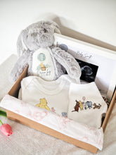 Load image into Gallery viewer, New Baby Winnie the Pooh Pregnancy gift box set