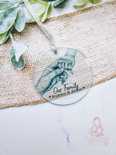 Load image into Gallery viewer, Babys 1st Christmas// Mum and Baby// Personalised Christmas Tree Ornament Bauble