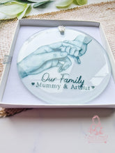 Load image into Gallery viewer, Babys 1st Christmas// Mum and Baby// Personalised Christmas Tree Ornament Bauble