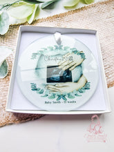 Load image into Gallery viewer, Baby Bump Scan Christmas Ornament Bauble