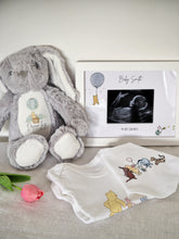 Load image into Gallery viewer, New Baby Winnie the Pooh Pregnancy gift box set
